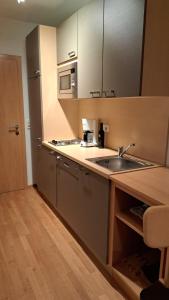 Kuchnia lub aneks kuchenny w obiekcie Appartement Zirkl / Haus Gloria