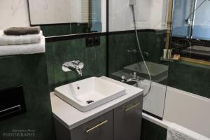Kúpeľňa v ubytovaní D Apartments "Z wizytą u Branickich"