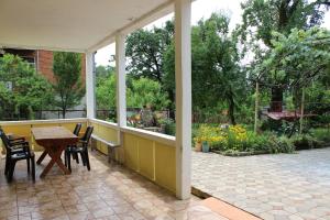 Zahrada ubytování Guest house Maspindzeli