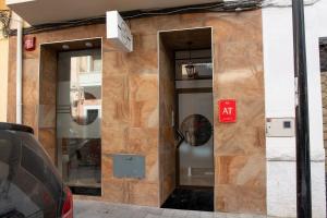 Galeriebild der Unterkunft AP TURIST VELÁZQUEZ in Alicante