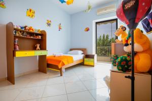 Gallery image of Belle Helene in Akrogiali