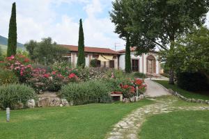 Galería fotográfica de Agriturismo I Granai en Crocemaroggia