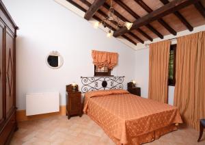 Gallery image of Agriturismo I Granai in Crocemaroggia