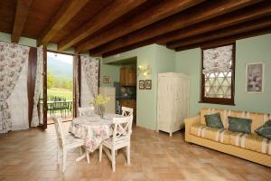 Gallery image of Agriturismo I Granai in Crocemaroggia