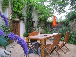 Galeriebild der Unterkunft Maison d'Hôtes Lou Cliou in Cliousclat