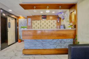 Ο χώρος του λόμπι ή της ρεσεψιόν στο Hotel Dwarika Inn