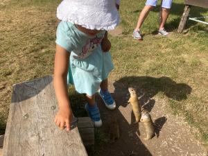 Kanak-kanak yang menginap di Chata pri jaskyni Bystrá