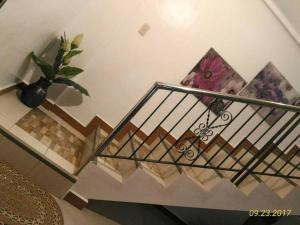 Imagem da galeria de A Filipino Rustic Style Duplex in Rosario, Cavite UNIT A em Rosario