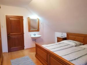 Postel nebo postele na pokoji v ubytování Haus Elisabeth