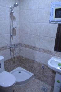 Koupelna v ubytování AL Riffa Rii Bakhsh Hotel