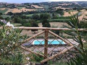 Uma vista da piscina em Charming 3 Bed Villa in Otricoli stunnings views ou nas proximidades