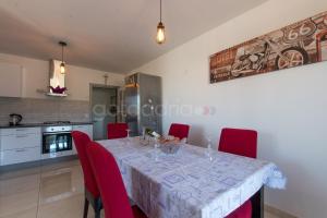 Kuchyň nebo kuchyňský kout v ubytování Apartment Vesna With Balcony & Free Parking