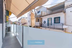 A balcony or terrace at HH Casa Chica