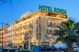 Budova, v ktorej sa hotel nachádza