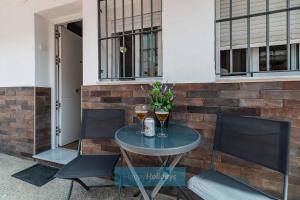 A seating area at HH Casa Chica
