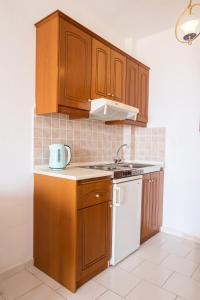 Gallery image of Maria Apartments in Amoopi