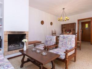 Posezení v ubytování Apartment S'Esquirol Nº3 by Interhome