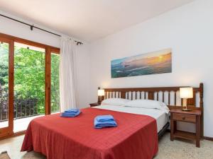 Postel nebo postele na pokoji v ubytování Apartment S'Esquirol Nº3 by Interhome