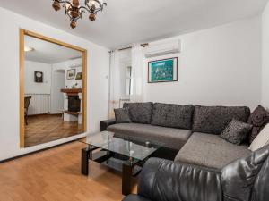 Gallery image of Apartment Rustica - LBN303 by Interhome in Kršan