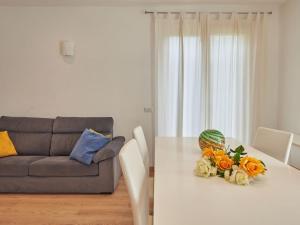 Posezení v ubytování Holiday Home Gamma by Interhome + 28 fotografií