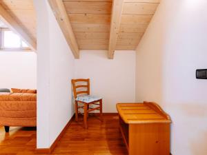 TV a/nebo společenská místnost v ubytování Apartment Pensione Villa Belfiore-2 by Interhome + 56 fotografií