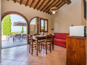 Foto da galeria de Holiday Home Girasole-1 by Interhome em Montecatini Val di Cecina