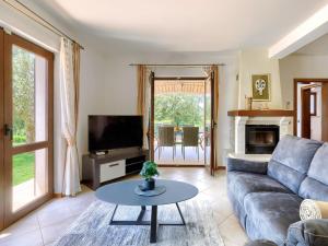 TV a/nebo společenská místnost v ubytování Villa Blog 1 by Interhome