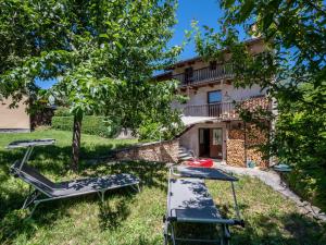 Vonkajšia záhrada v ubytovaní Holiday Home Alexandra by Interhome