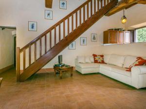 Posedenie v ubytovaní Holiday Home Buca dei Merli by Interhome