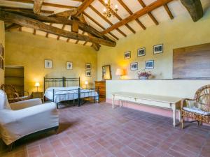 Posteľ alebo postele v izbe v ubytovaní Holiday Home Buca dei Merli by Interhome