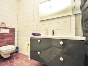Koupelna v ubytování Holiday Home Stipe by Interhome