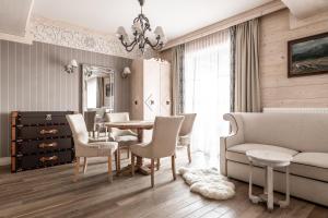 Posedenie v ubytovaní Aries Hotel & SPA Zakopane
