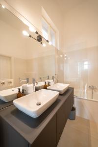 A bathroom at josef's home I Premium Suite I Quiet & Central