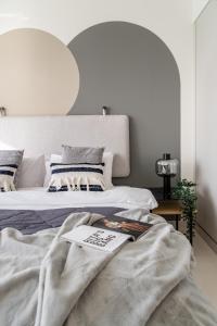 Postel nebo postele na pokoji v ubytování The Smart Concierge - Sunrise Bay