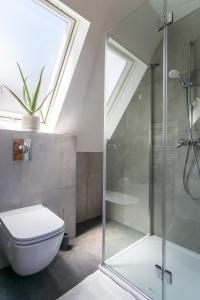 Łazienka w obiekcie Bajkowa Osada Murzasichle domek z jacuzzi