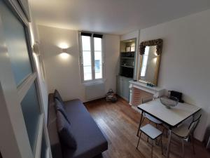 Fotografie z fotogalerie ubytování 2 pièces au cœur de trouville / rue des bains v destinaci Trouville-sur-Mer