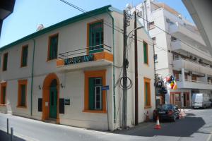 Gallery image of Harrys Inn Guesthouse in Larnaka