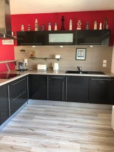 Kuchnia lub aneks kuchenny w obiekcie La Maison des phares