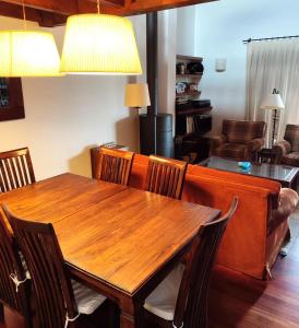 Galería fotográfica de Amplio Duplex con piscina cerca de Puigcerdà en Angoustrine 16 fotos más