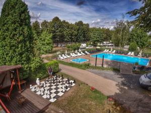 Bazén v ubytovaní Holiday Home Florida by Interhome alebo v jeho blízkosti
