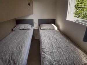 Posteľ alebo postele v izbe v ubytovaní Holiday Home Florida by Interhome