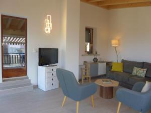 TV a/nebo společenská místnost v ubytování Apartment Tilleul by Interhome