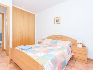 Postel nebo postele na pokoji v ubytování Apartment Stella Maris-1 by Interhome + 16 fotografií