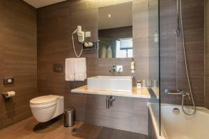 Un baño de Monchique Resort & Spa