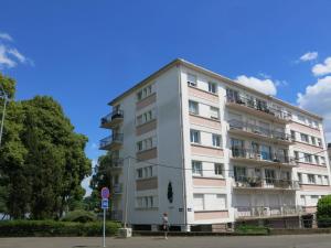 Budova, v ktorej sa apartmán nachádza