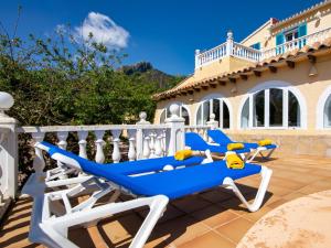 A balcony or terrace at Villa Villa Mandana by Interhome