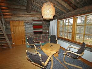 Posezení v ubytování Holiday Home Poromooli a1 by Interhome + 15 fotografií