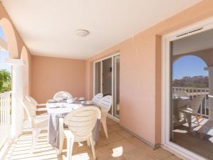 Zdjęcie z galerii obiektu Apartment Catalana by Interhome w mieście Le Barcarès