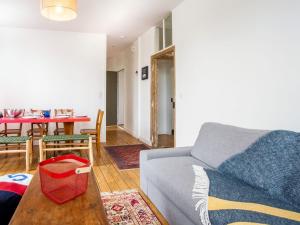 Posedenie v ubytovaní Apartment La Cancalaise by Interhome