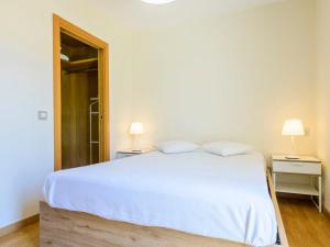 Postel nebo postele na pokoji v ubytování Holiday Home Residencial Oropesa - La Concha by Interhome